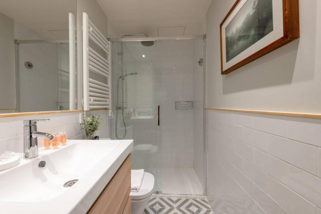 Sophisticated Brand New Flat Daire Madrid Dış mekan fotoğraf