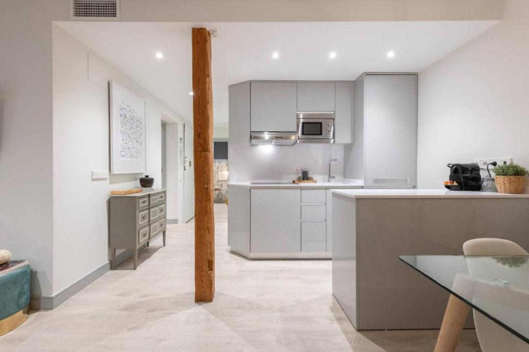 Sophisticated Brand New Flat Daire Madrid Dış mekan fotoğraf
